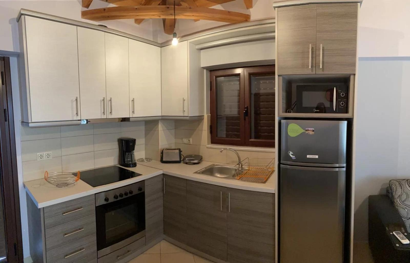 Villa Orestis - Stoupa Seaside Retreats Rum bild