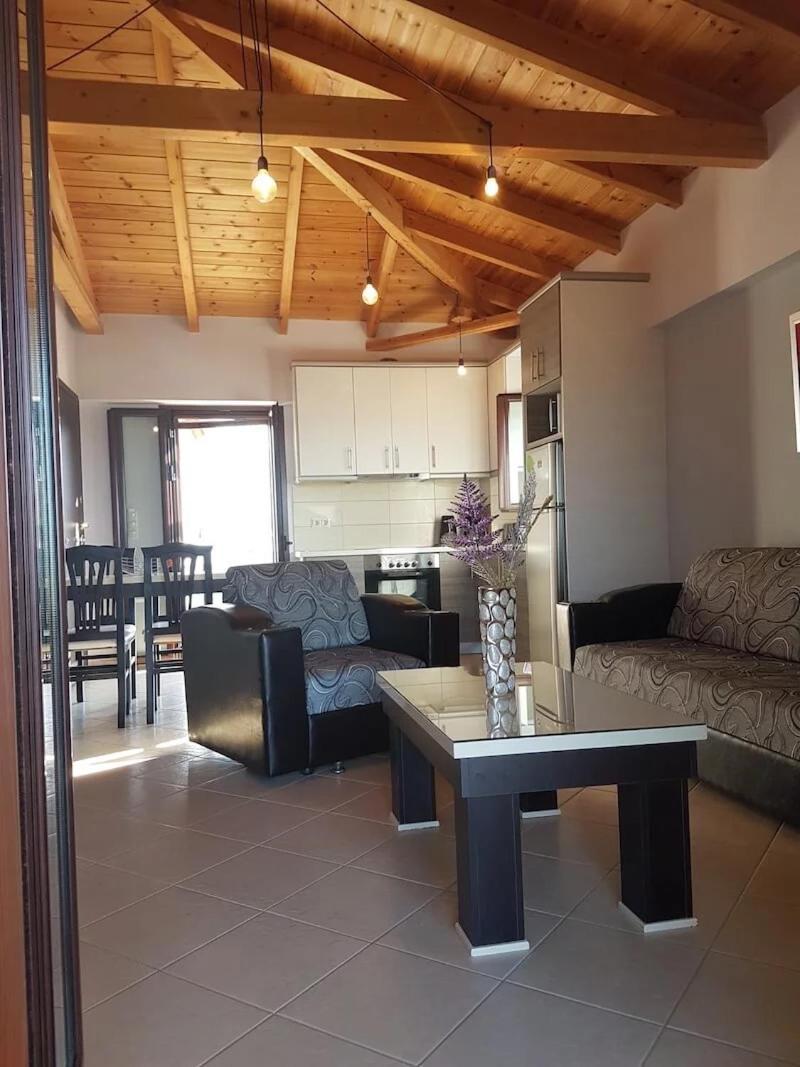Villa Orestis - Stoupa Seaside Retreats Rum bild